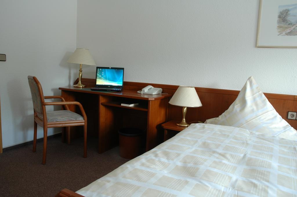Hotel Heyder Burscheid Εξωτερικό φωτογραφία